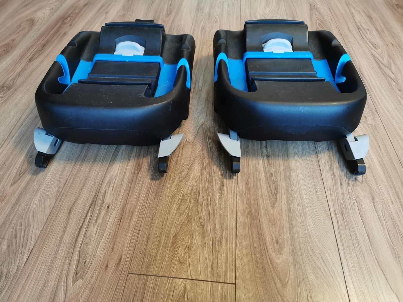 Sprzedam bazy isofix Tako, Carlo