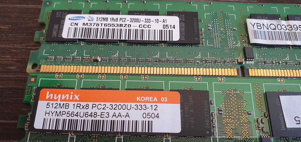 2GB Memory, 4×512MB PC2-3200U 333MHz64550715379585121