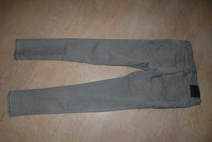 Spodnie dżinsowe Super skinny dan; r.170-176cm; 15-16l; JACK & JONES