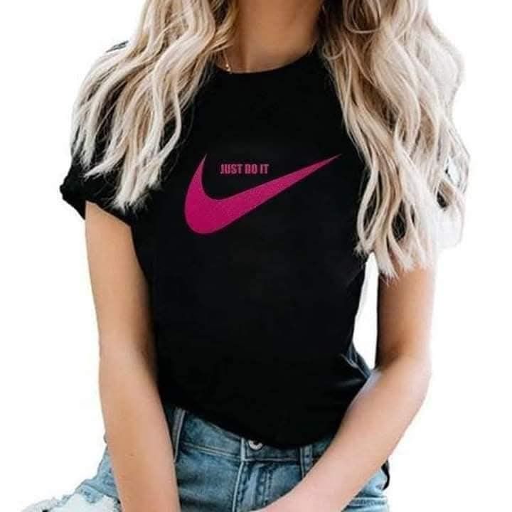 Koszulki damskie Nike Puma Guess Tommy Hilfiger Boss itp