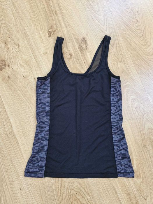 lekka sportowa koszulka z siateczką