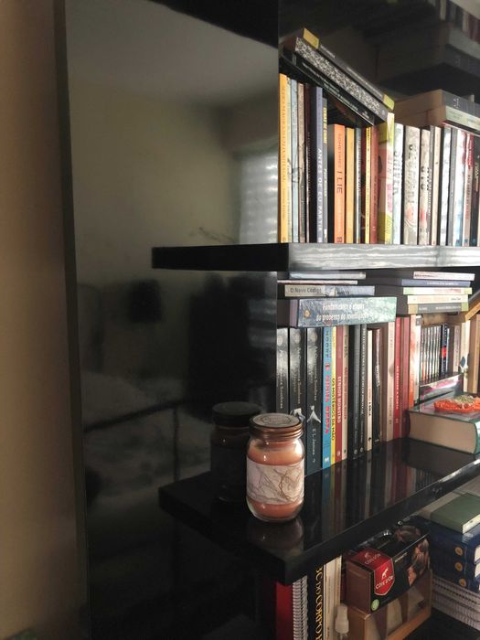 Estante preto brilhante - Baixa de preço