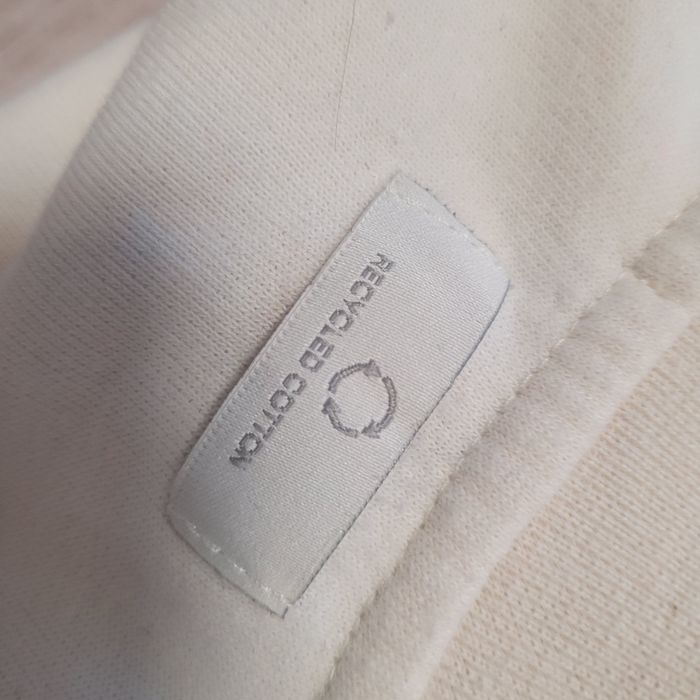 Жіночий костюм ACE