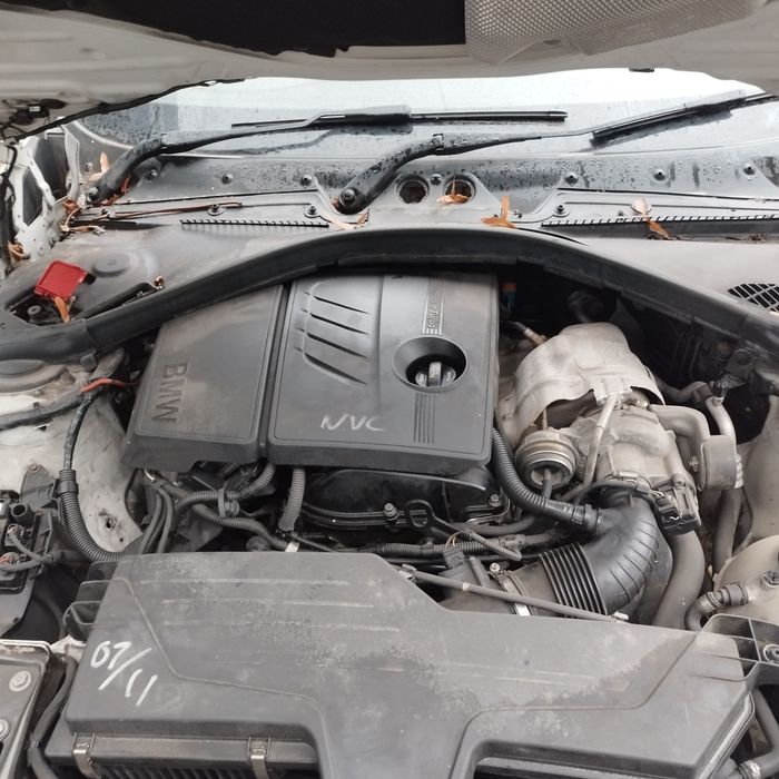 BMW 1 116 f20 1.6benz  części przód anglik