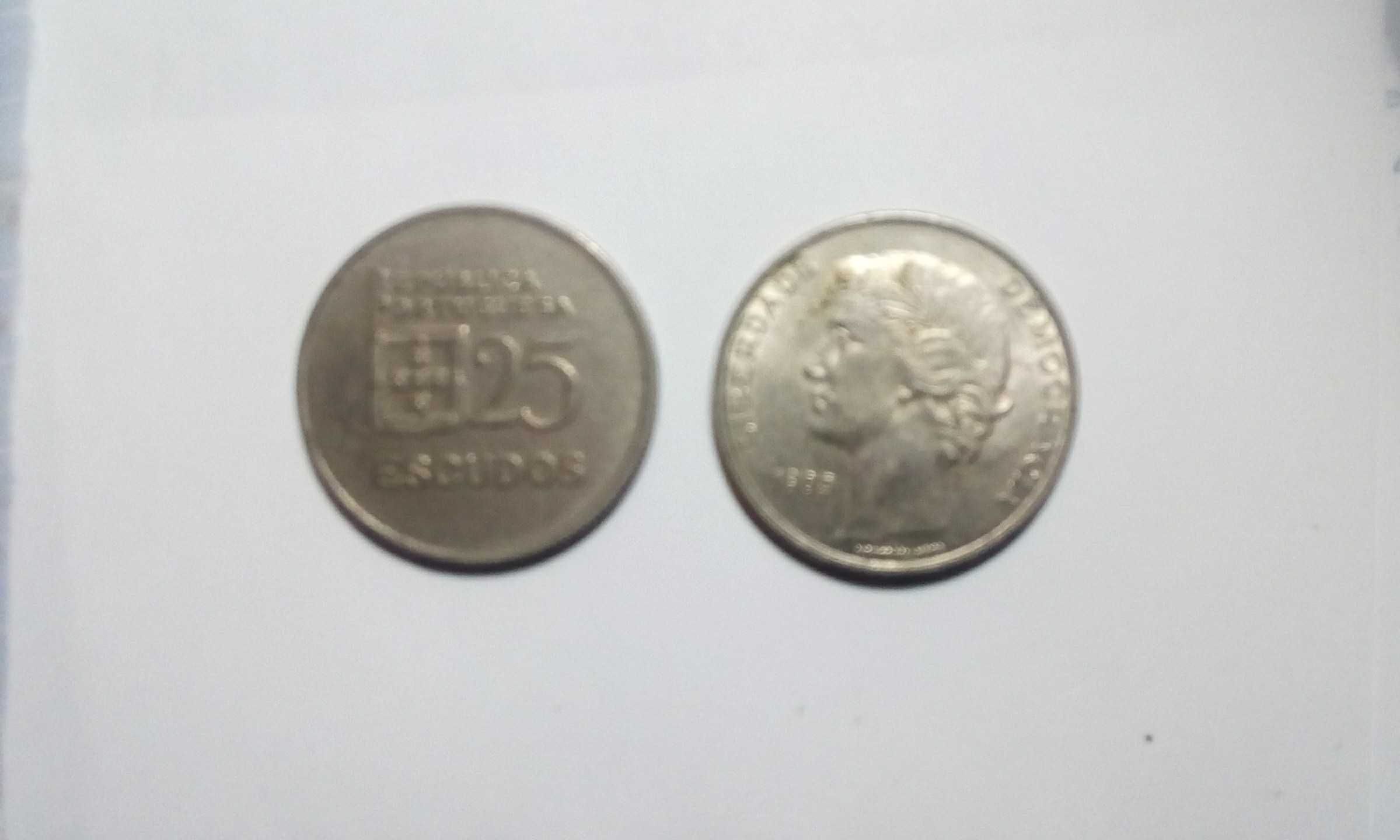 21 Moedas 25 Escudos 80/85