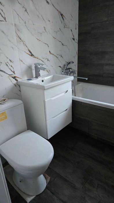 Двокімнатна квартира (можна під 'е' сертифікат)