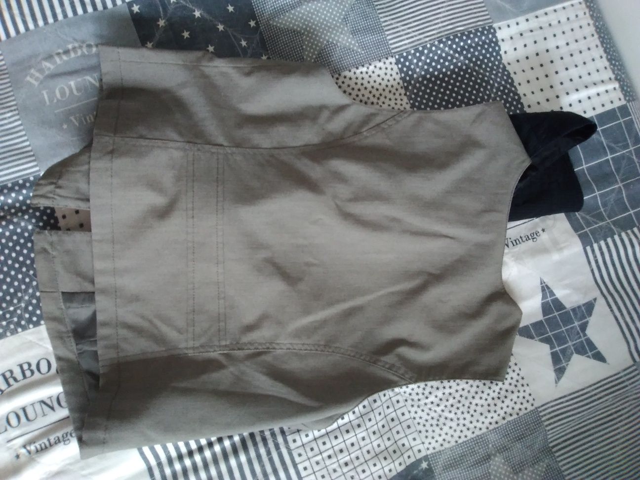 Kamizelka wiązana C&A r.40