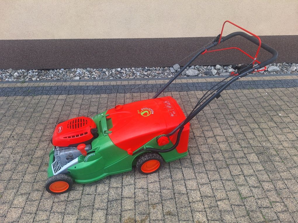 Kosiarka spalinowa z napędem BRILL 42BFR Antyalergiczna