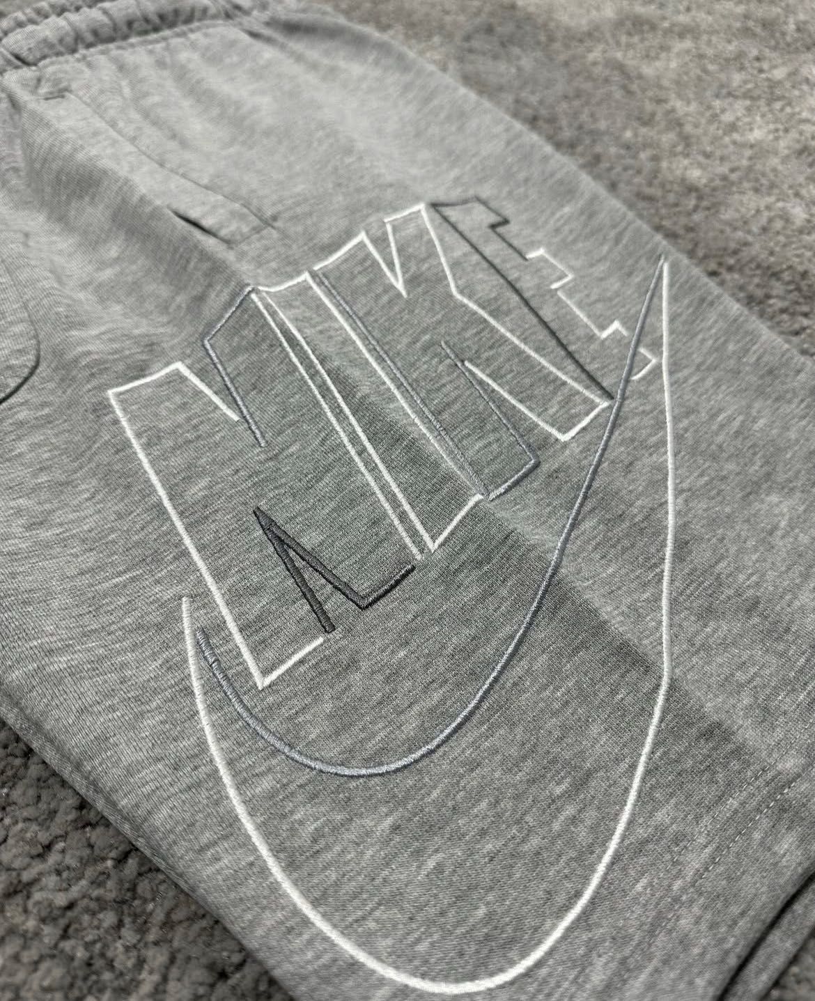 Шорти Nike big swoosh шорты найк свуш