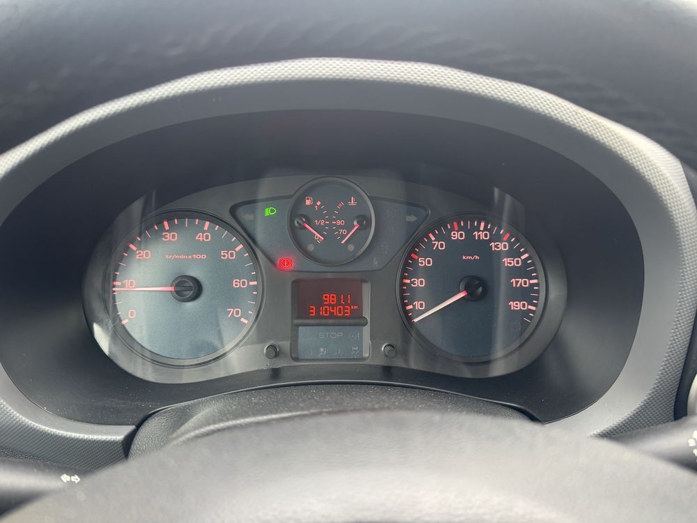 Citroen Berlingo 1.6 hdi 90 km 2010 rok stan bdb   multispace
