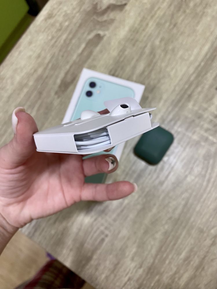 Наушники Original Apple EarPods with Lightning Connector