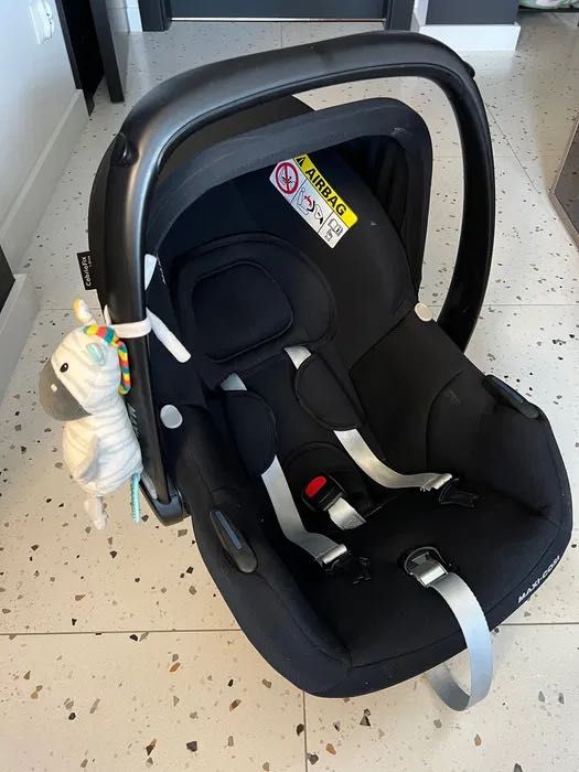Fotelik samochodowy Maxi Cosi Cabriofix i-Size