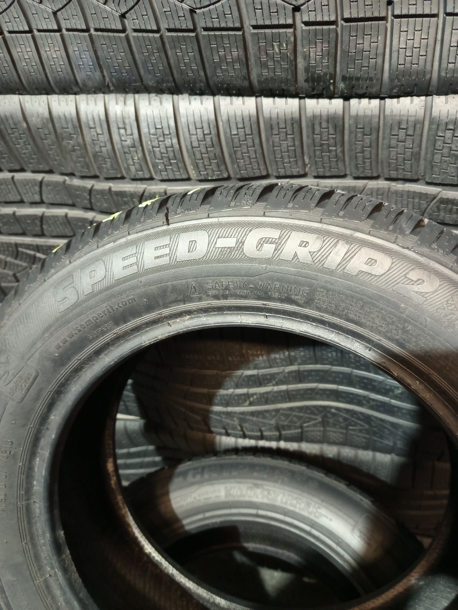 185/60R15 Semperit Speed-Grip2