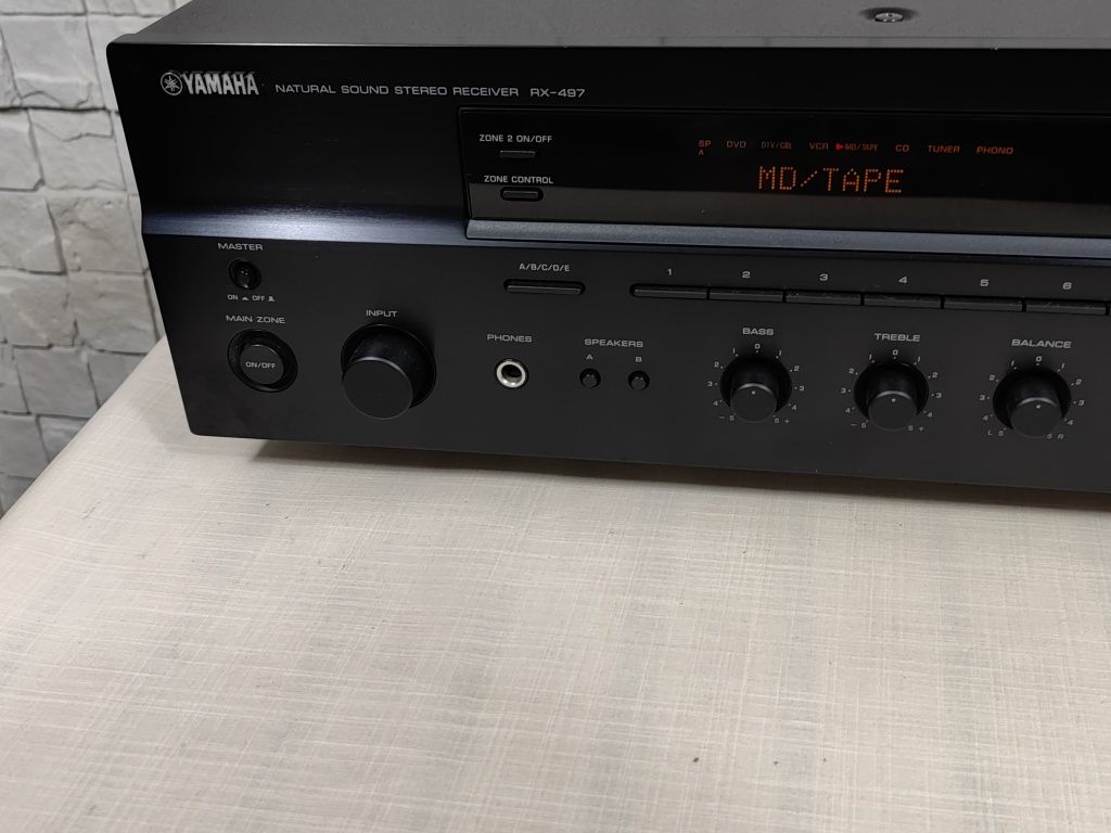 Yamaha RX-497 Amplituner stereo 2.1