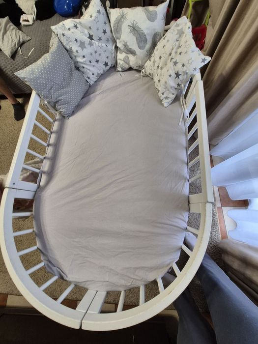 Sprzedam łóżeczko dziecięce