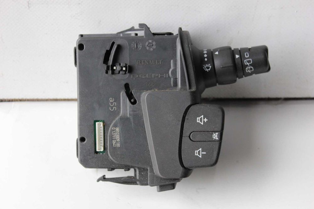 Перемикач щіток двірників на RENAULT KANGOO 2 CLIO 3..88103009 181