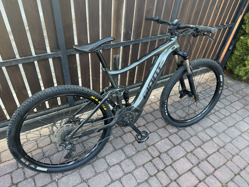 rower elektryczny full giant stance E+2 enduro dh stunt mtb