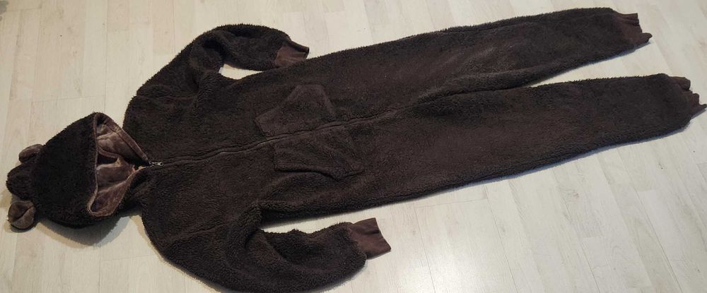 strój misia niedźwiedź miś kombinezon M 1004