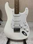 Squier by Fender Stratocaster (HSS)
