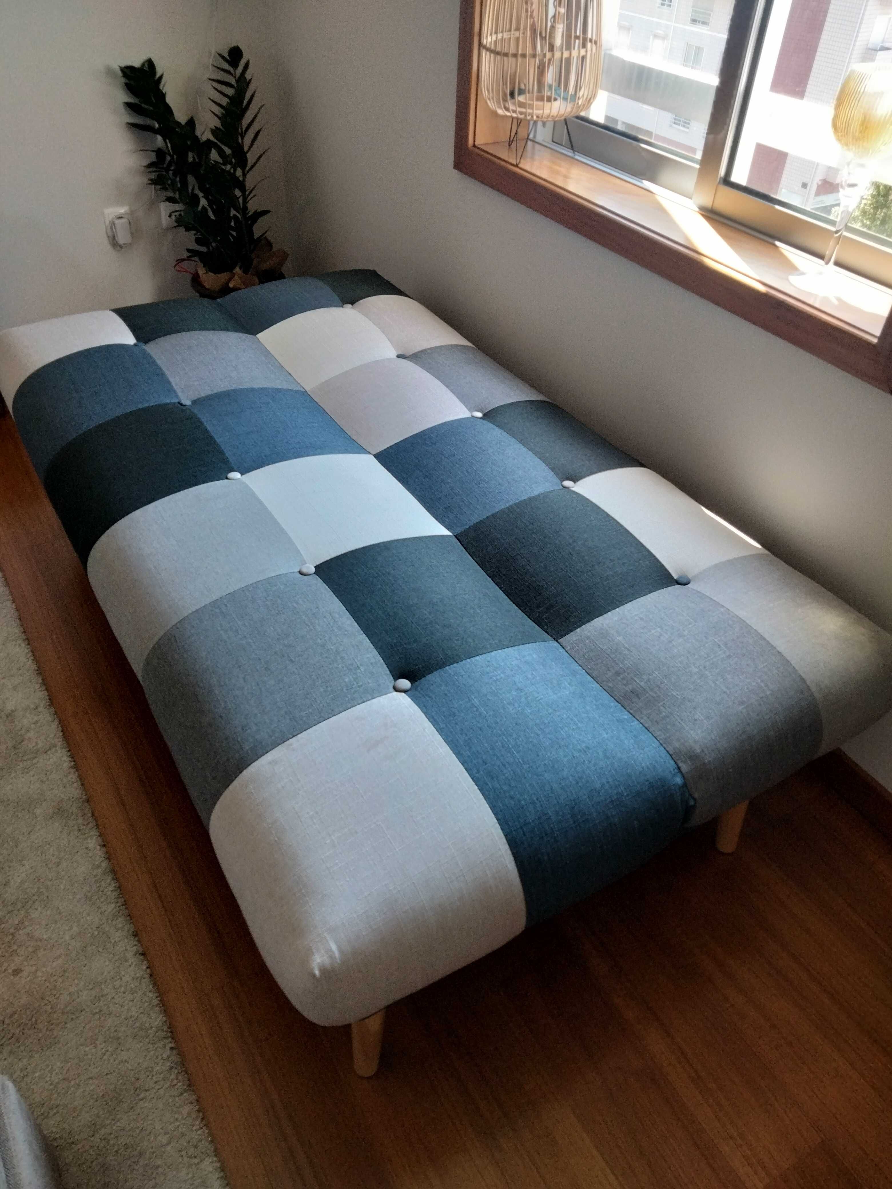 Sofá cama pouco uso