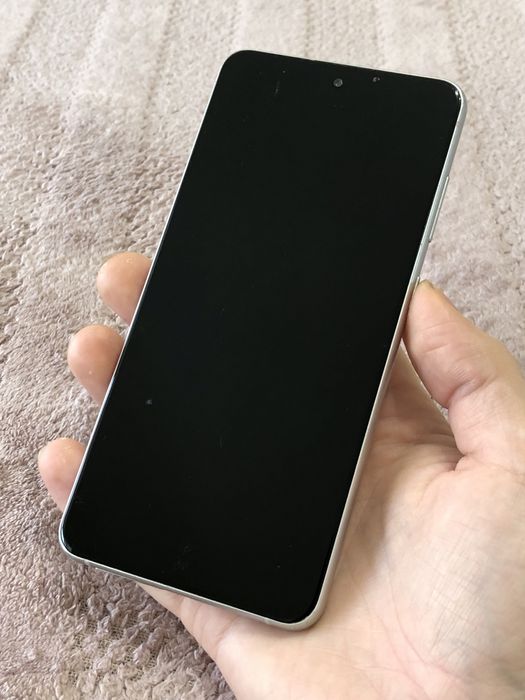 Телефон Samsung Galaxy S21 FE 5g