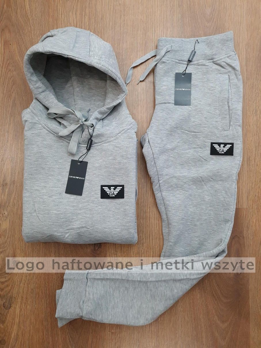 EMPORIO ARMANI męski dres M L XL XXL dresy bawełna 

Na wszystkie pyta