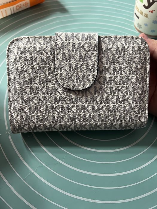 Новий жіночий гаманець