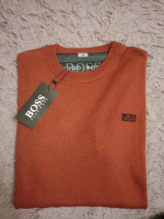 Hugo Boss sweterek M