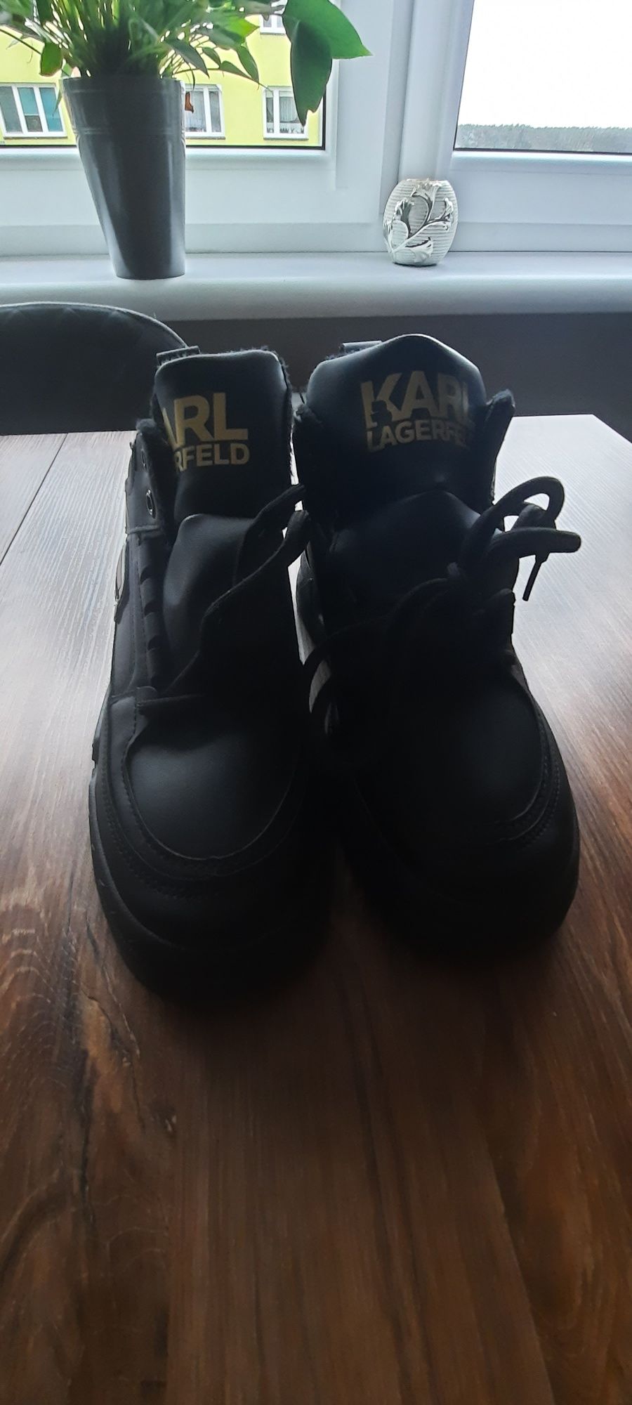 Buty damskie Karl Lagerfeld