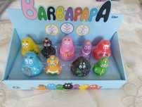 Conjunto de figuras da família Barbapapa.  novo na caixa original