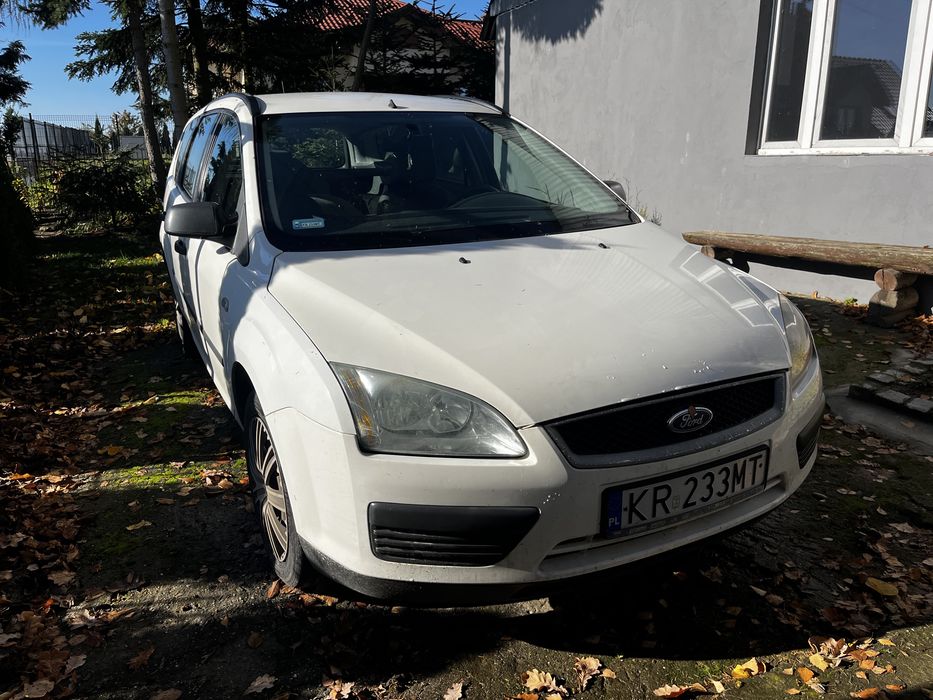 Ford Focus MK2 kombi uszkodzony silnik