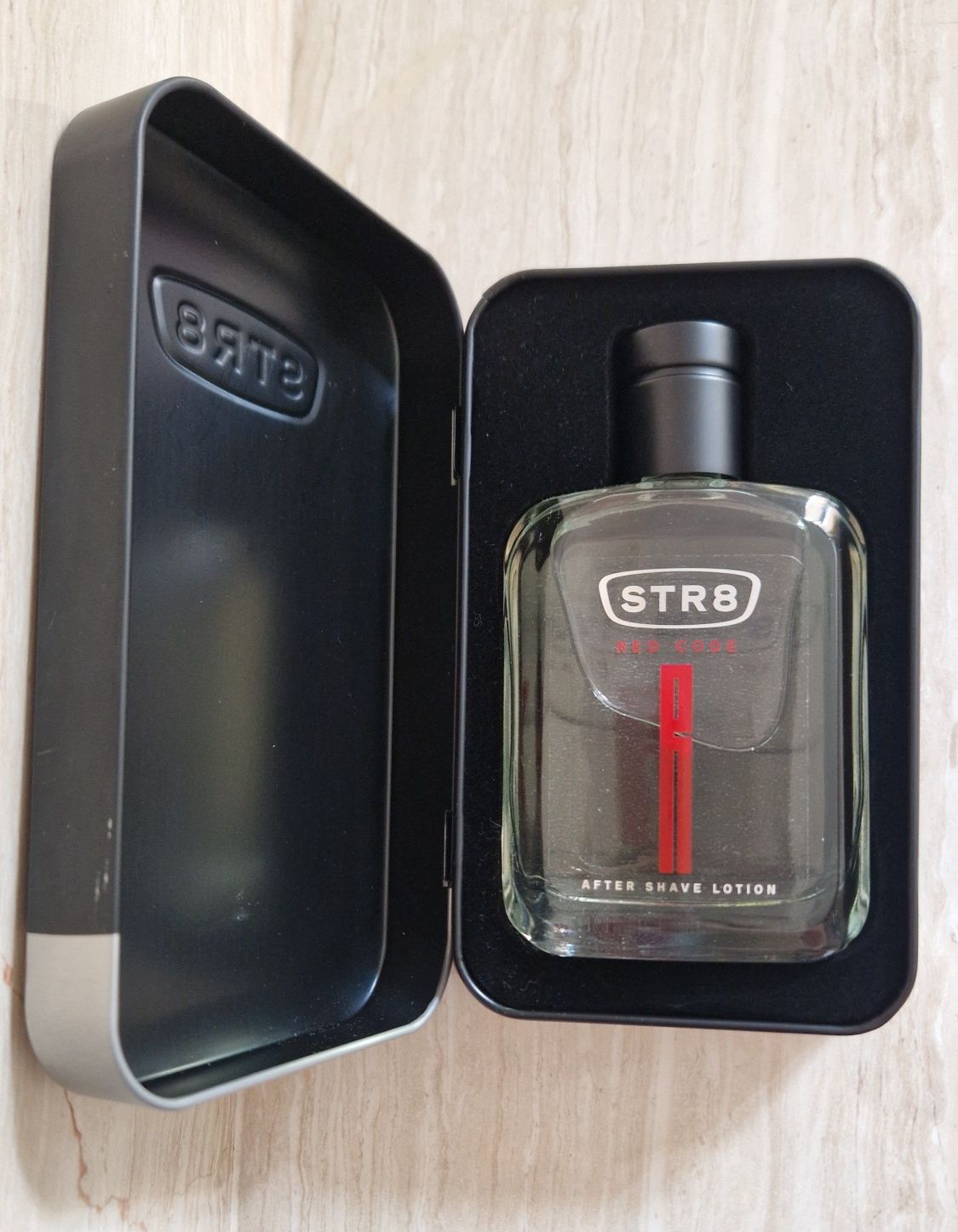 STR8 Red code - woda po goleniu