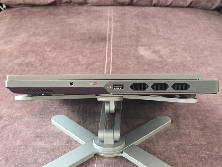 Lenovo Legion Pro 7 (16" IPS 240Hz/ i9-13900HX/ 32DDR5/ 3Tb SSD/ 4080)