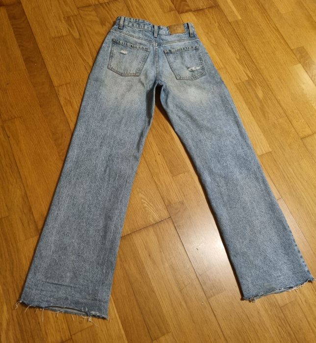 Bershka Calças de ganga com rasgões