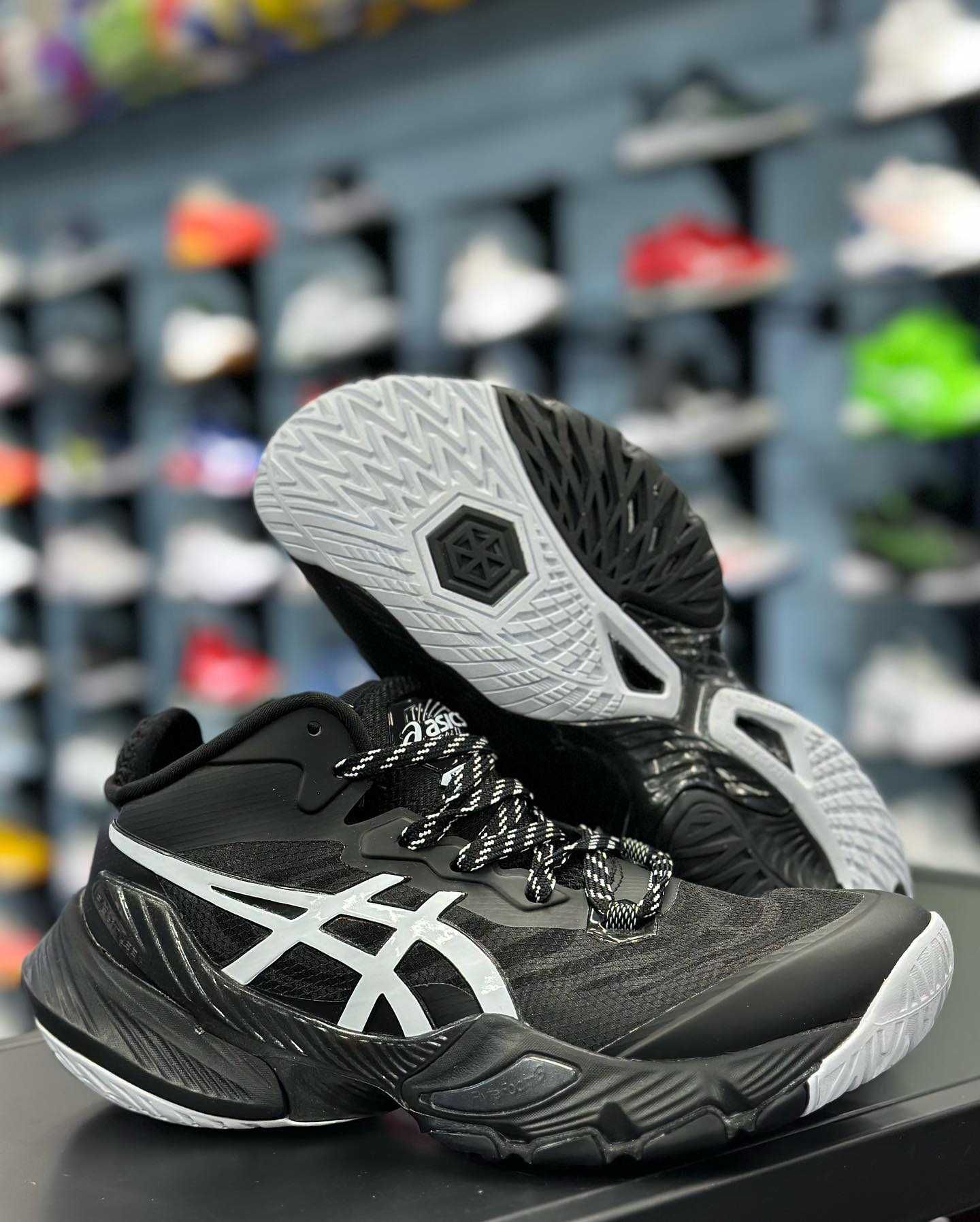 eur36-46 чорні волейбольні кросівки ASICS metarise black
