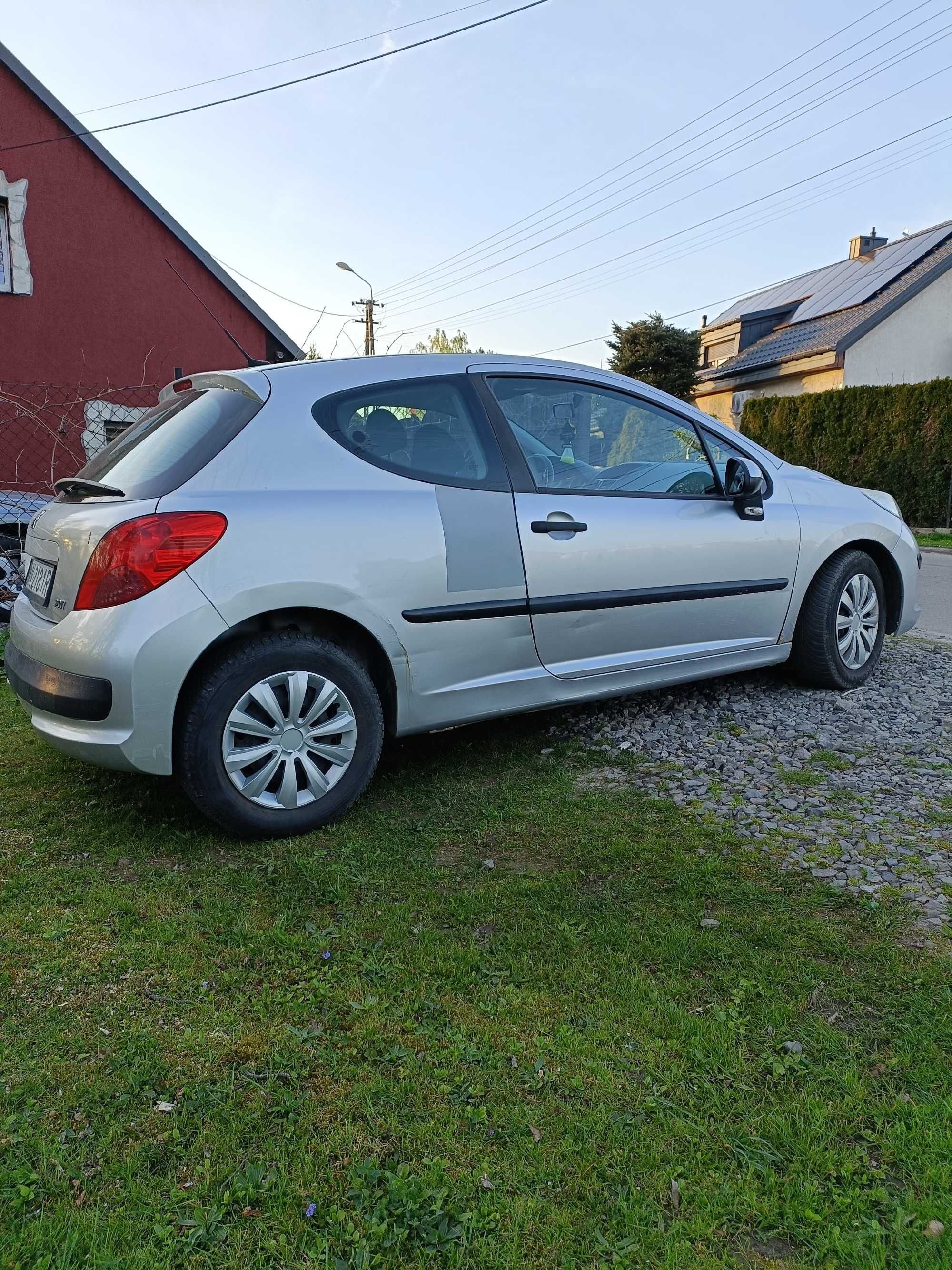 Peugeot 207 1.4HDI 2007r