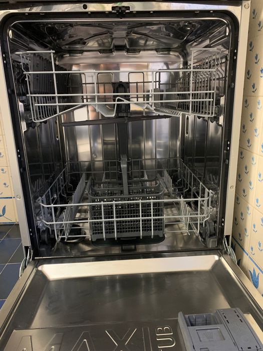 Maquina de lavar loiça - Candy Pro