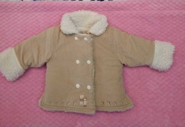 Дублёнка,  курточка тёплая  на ребёнка  6 - 9  месяцев