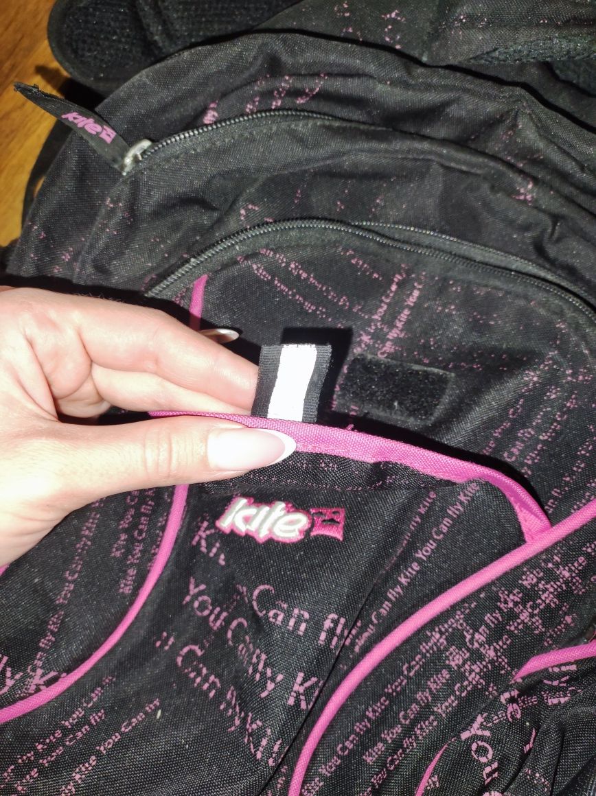 Фирменный рюкзак чёрно-розовый Kite