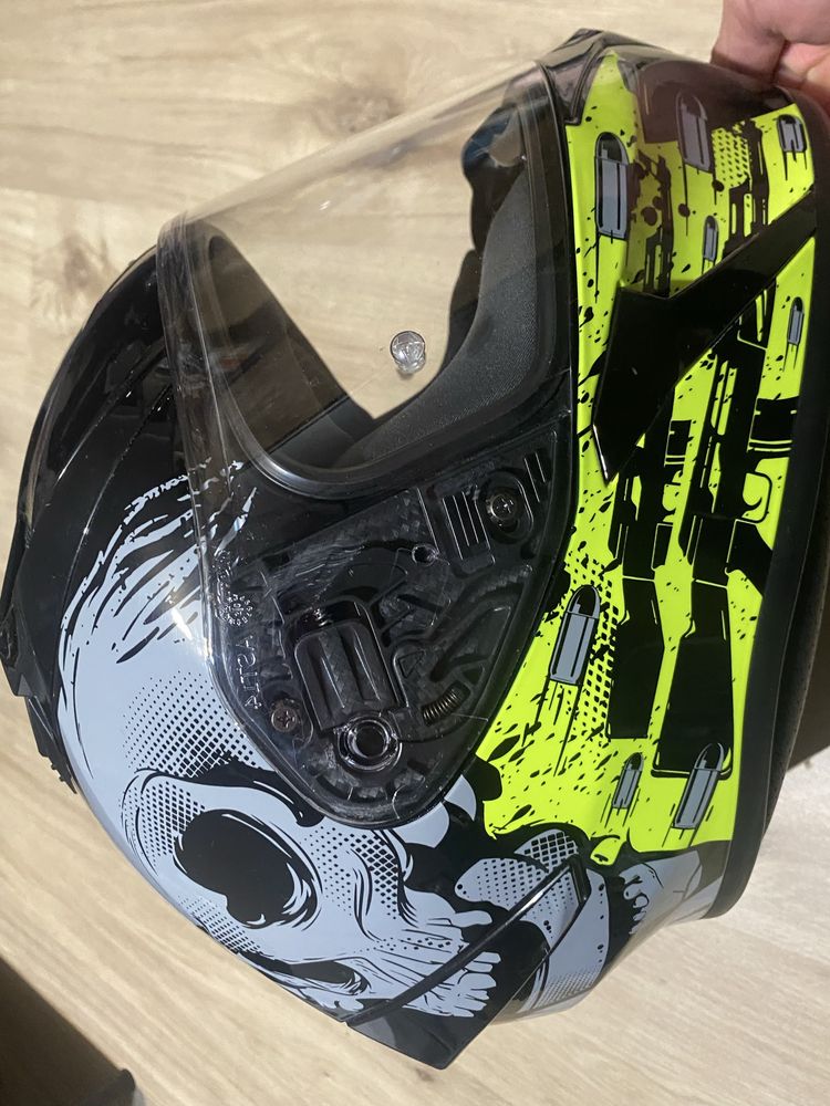 Kask motocyklowy Airoh Valor Akuna integralny roz. M stan jak nowy