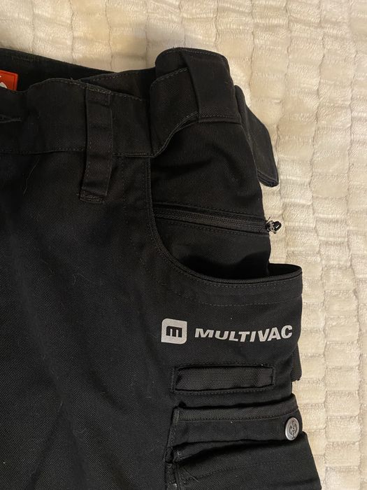 Męskie spodnie robocze logowane czarne marki Engelbert Strauss