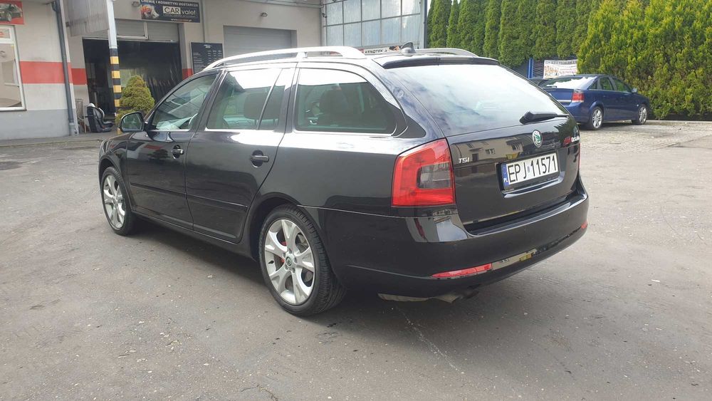 Skoda Octavia 2 Bogate wyposażenie 2010r 1.4 tsi