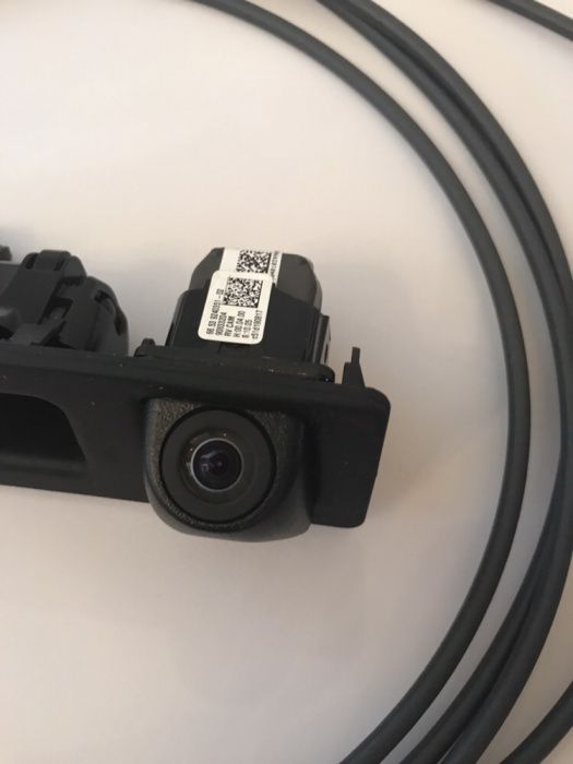 Камера заднего вида TRSVC BMW F01 F10 F11 F30 F07 F25 F20 F15 F32