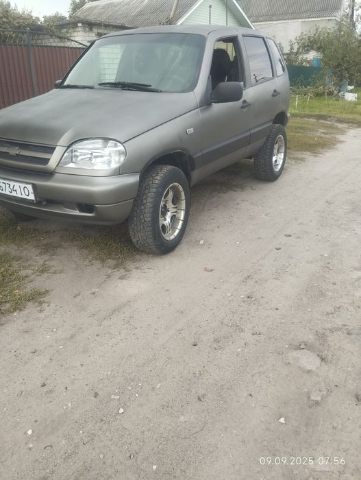 Продам Шевроле нива