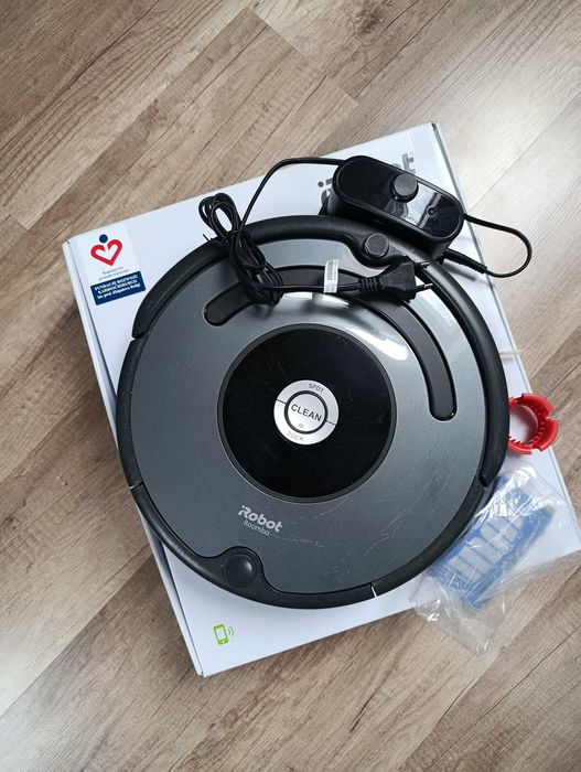 Odkurzacz iRobot Roomba 676