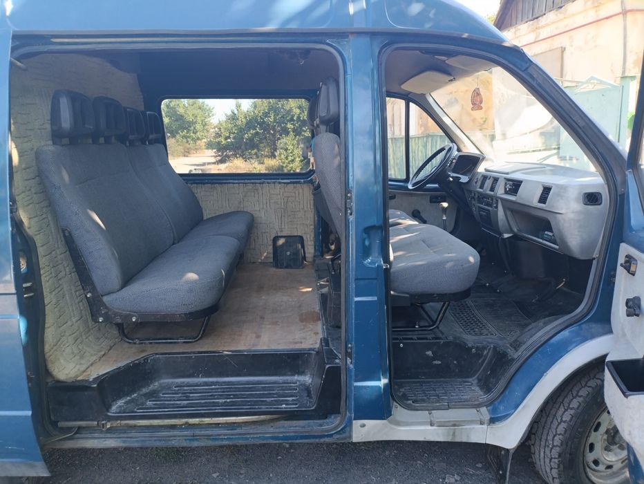 Газ Соболь грузопассажирский.