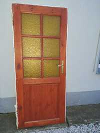 Drzwi drewniane przeszklone