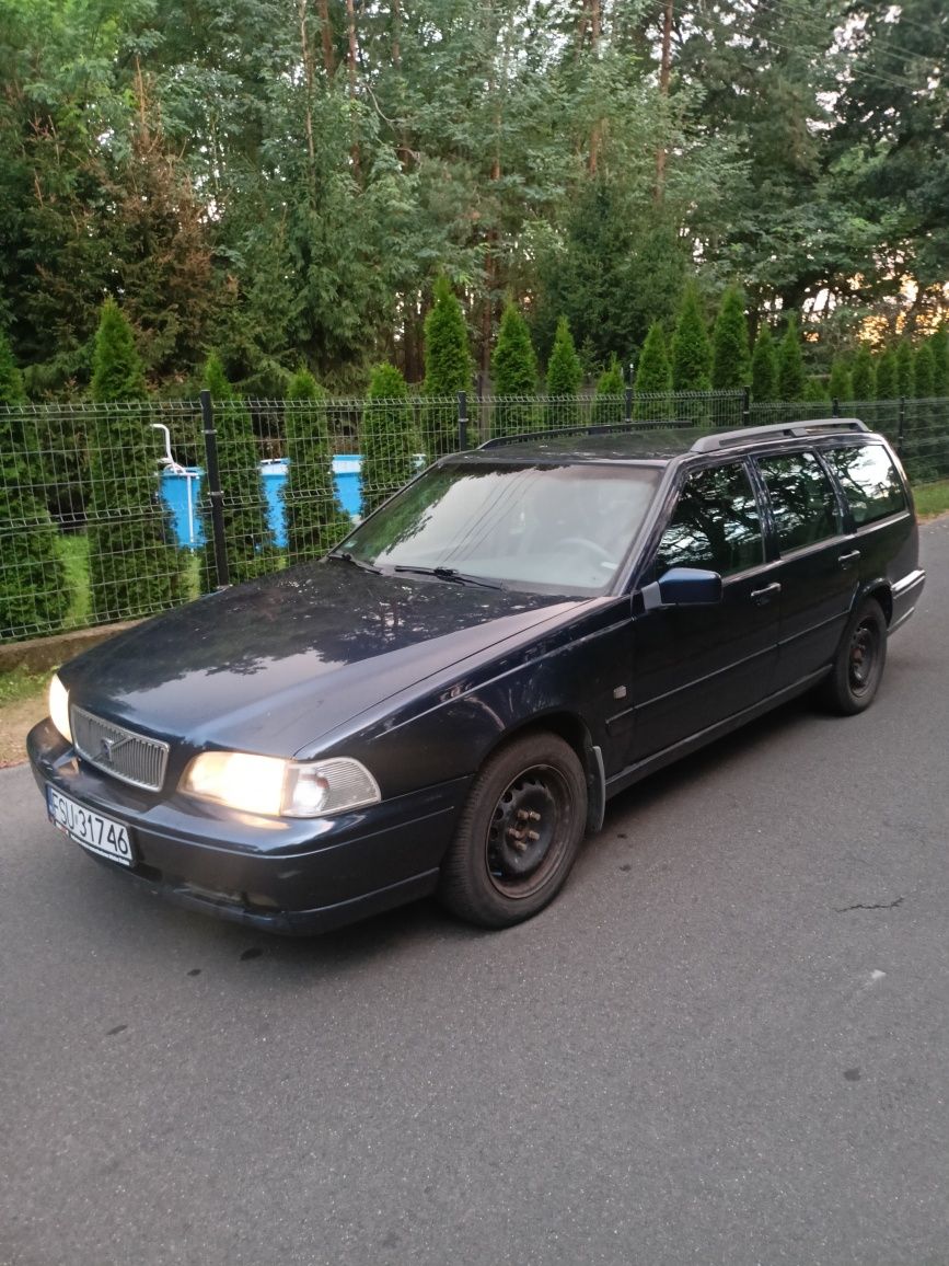 Volvo V70 2.5 TDI automat nowy przegląd