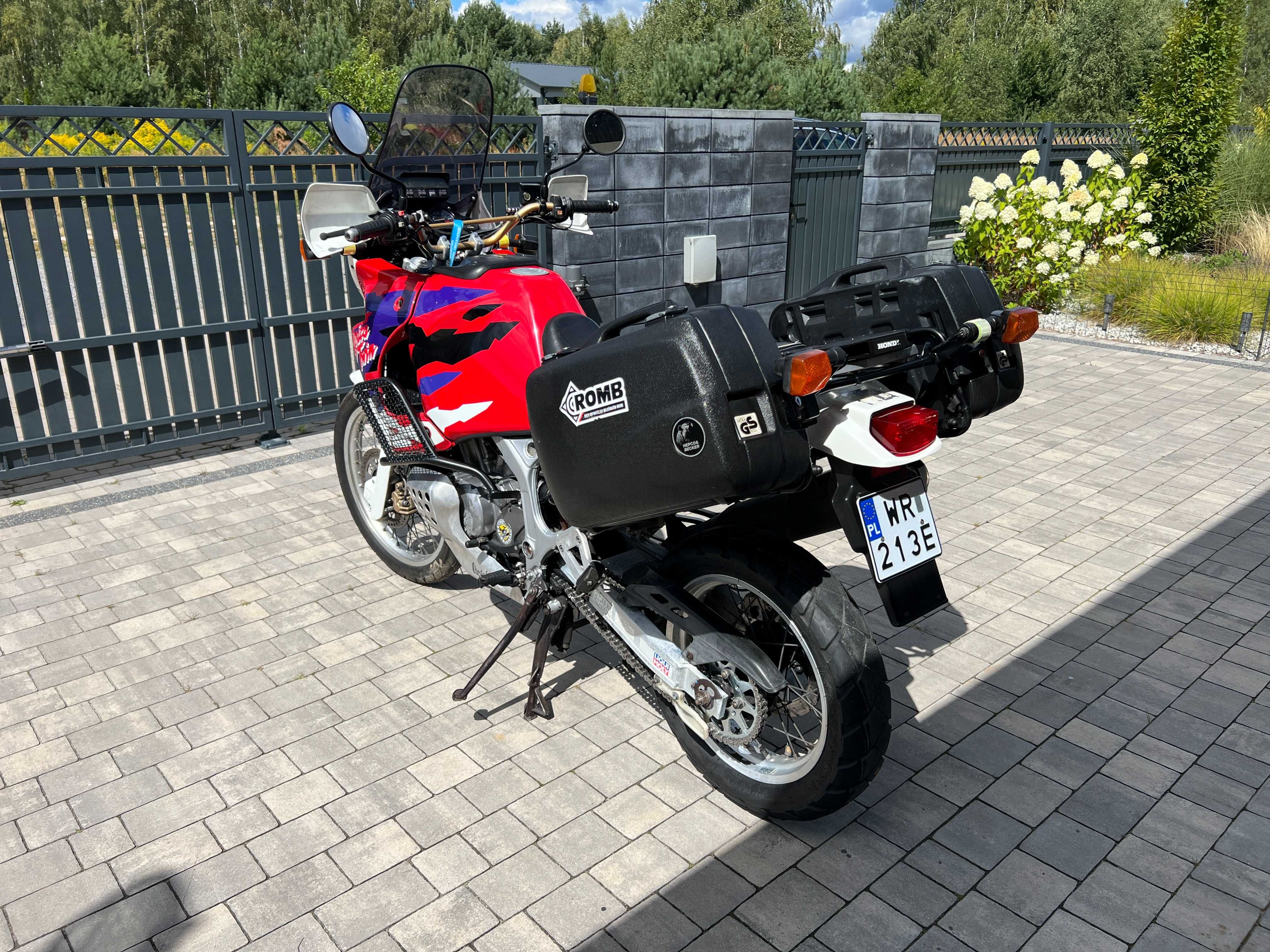 Honda Africa Twin XRV750T