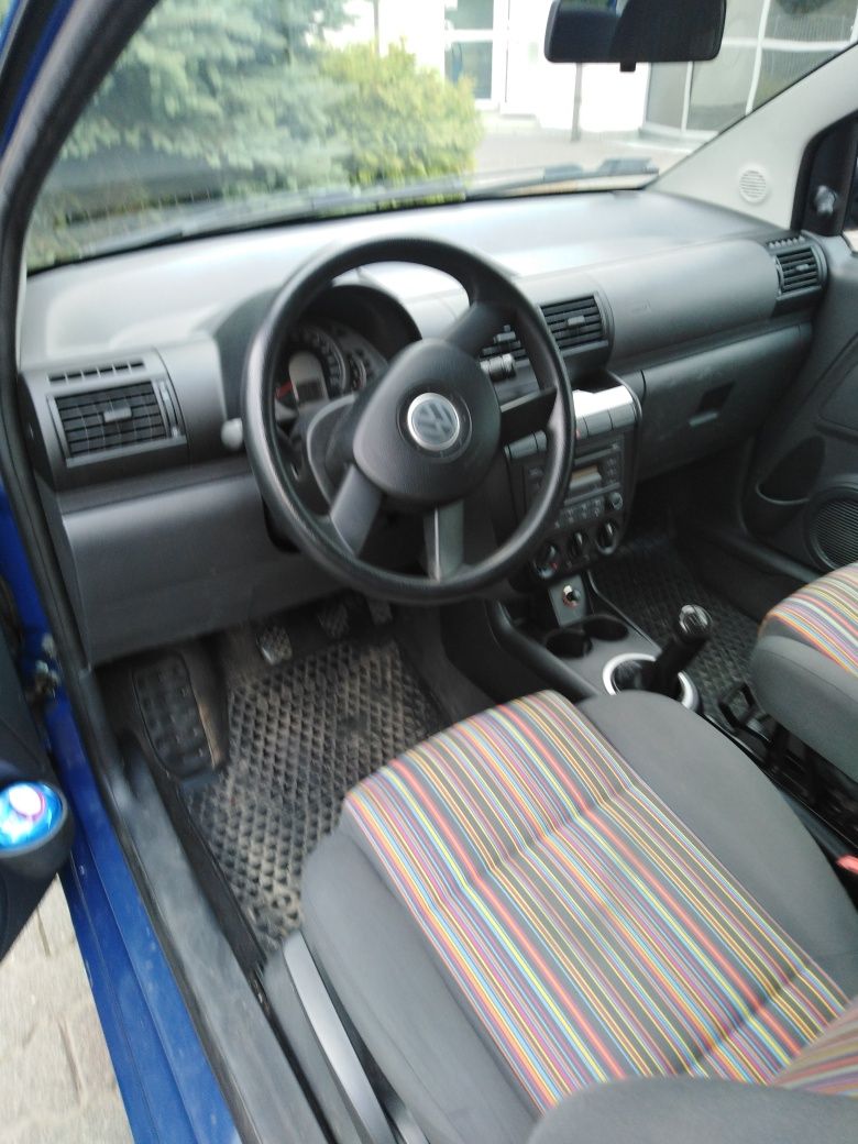 Sprzedam VW FOX 1.2 BENZYNA 2005